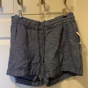 NWT Old Navy Linen-Blend Shorts Size M Chambray Blue